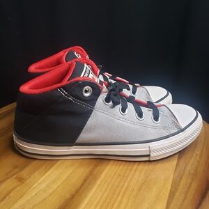 Converse Allstars Chuck Taylor - Black / Gray / Red - size 2 Youth or Women's 4